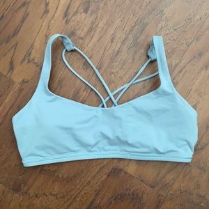 Lululemon Free to Be Bra